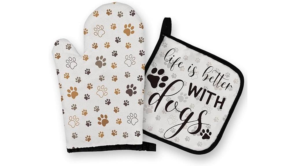 paw print oven mitts