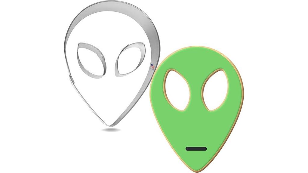 three piece alien cookie cutters