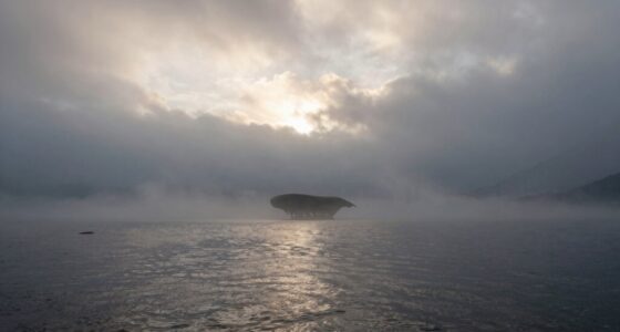 lake como monster myth